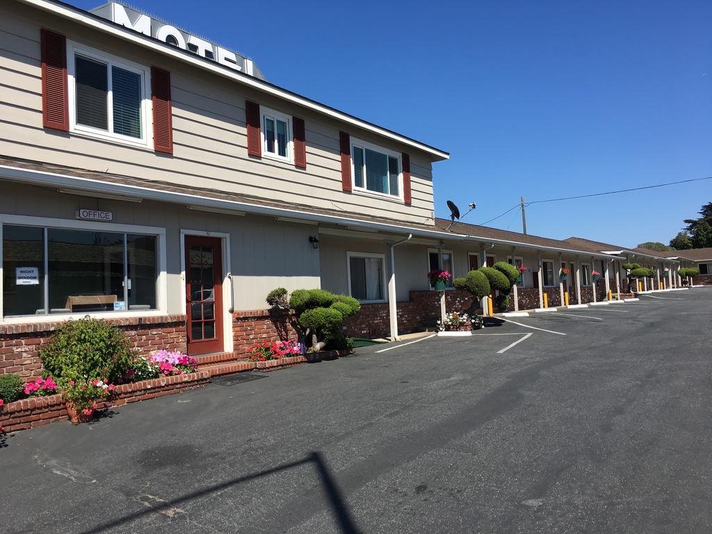 Old Marina Inn Exterior foto